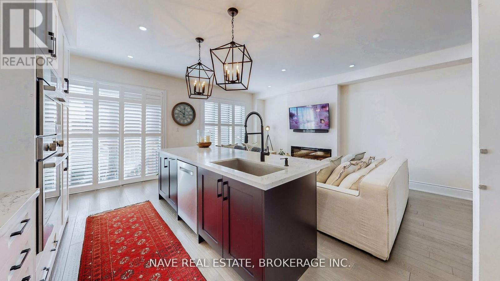 52 Conarty Cres. Crescent, Whitby, Ontario  L1P 0L4 - Photo 6 - E13007848