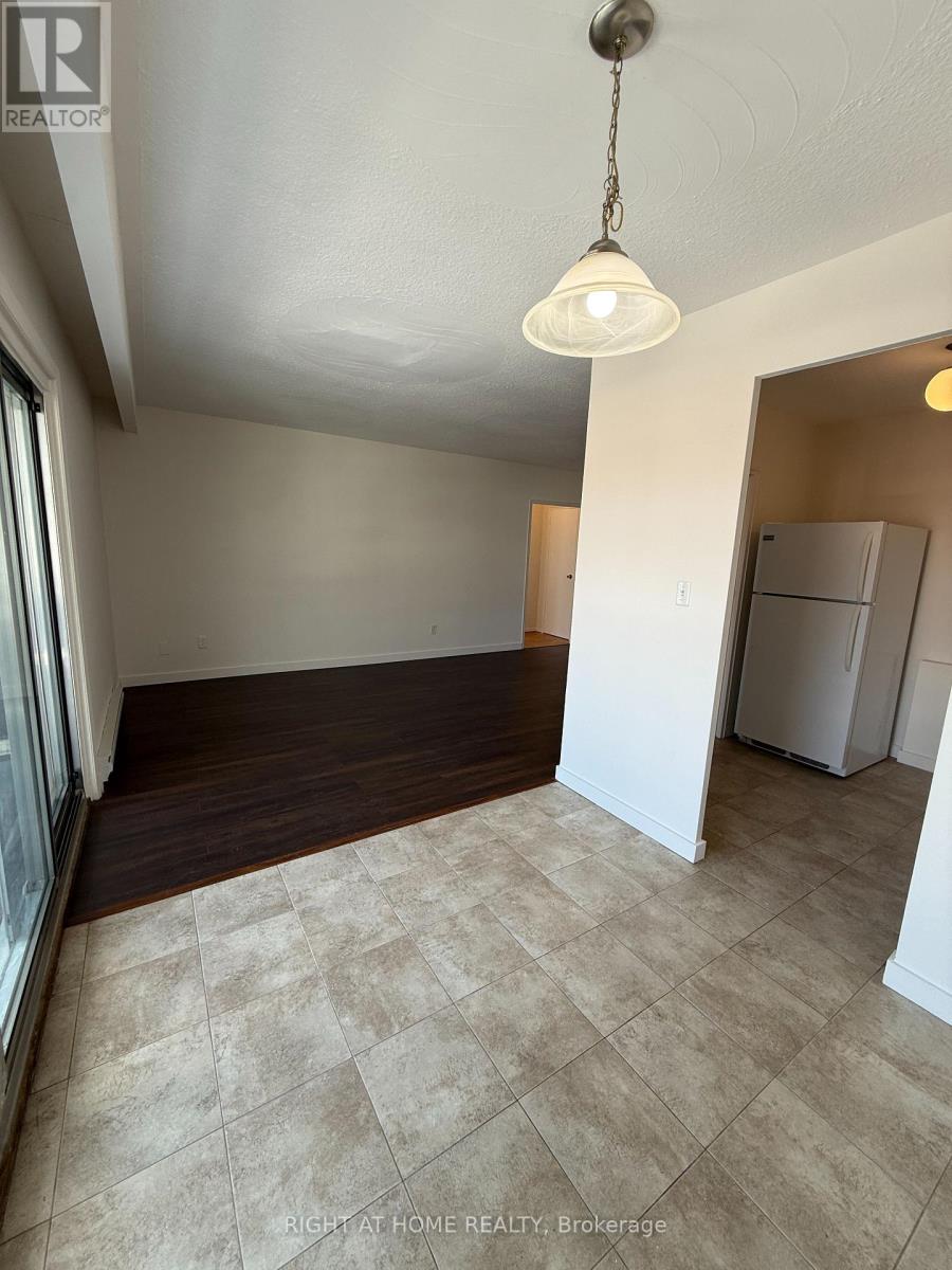 9 - 346 Elgin Court, Oshawa, Ontario  L1J 2P4 - Photo 3 - E13007910