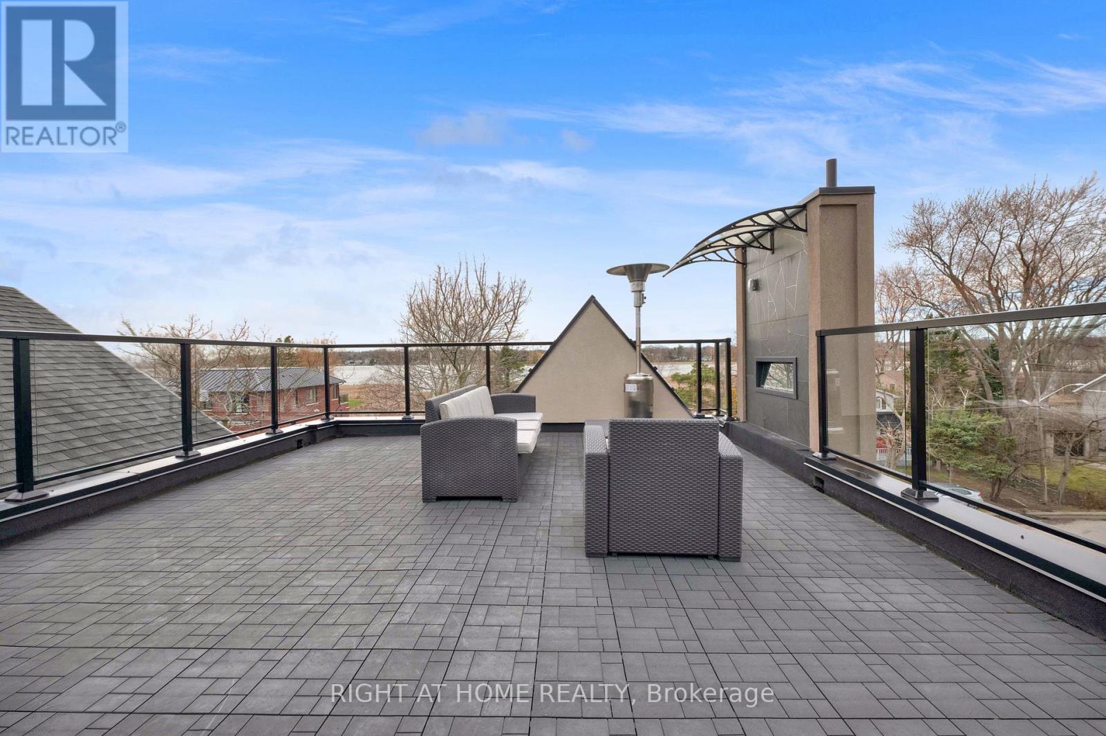 819 Fairview Avenue, Pickering, Ontario  L1W 1M7 - Photo 37 - E13008010