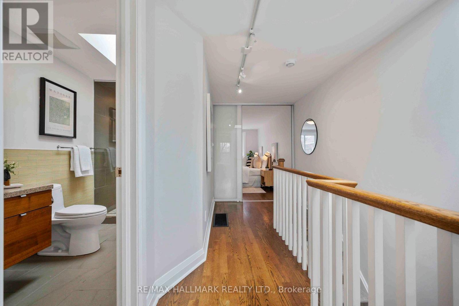 455 Broadview Avenue, Toronto, Ontario  M4K 2N3 - Photo 39 - E13008016