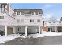 34 ALISON KORN PRIVATE, Ottawa, Ontario