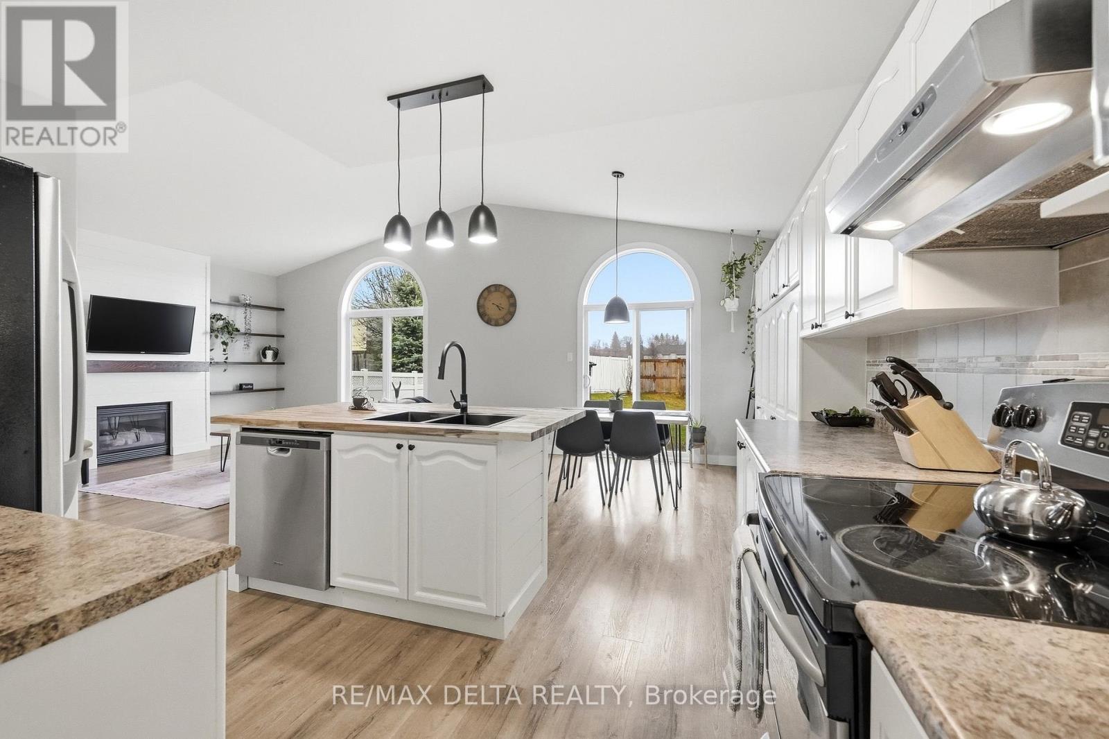 2669 Chamberland Street, Clarence-Rockland, Ontario  K4K 0A5 - Photo 12 - X13008004