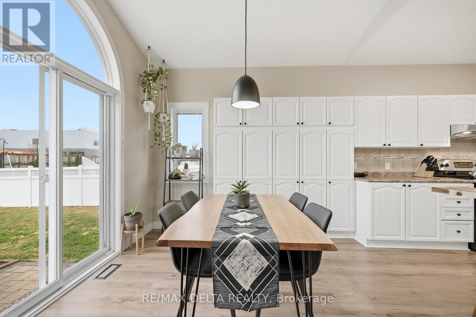 2669 Chamberland Street, Clarence-Rockland, Ontario  K4K 0A5 - Photo 13 - X13008004