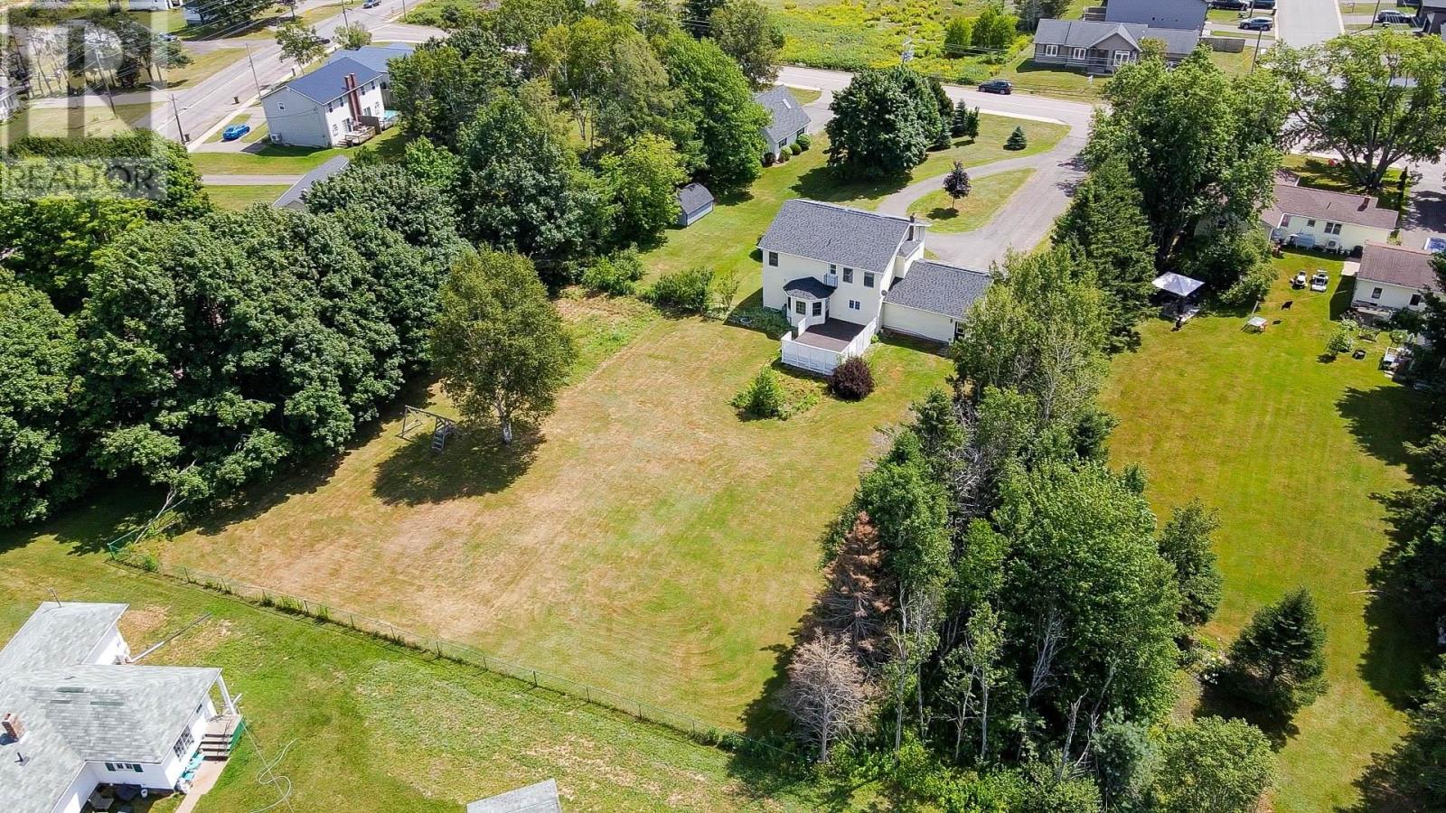 14 Royalty Road, Charlottetown, Prince Edward Island  C1E 1T8 - Photo 47 - 202607657