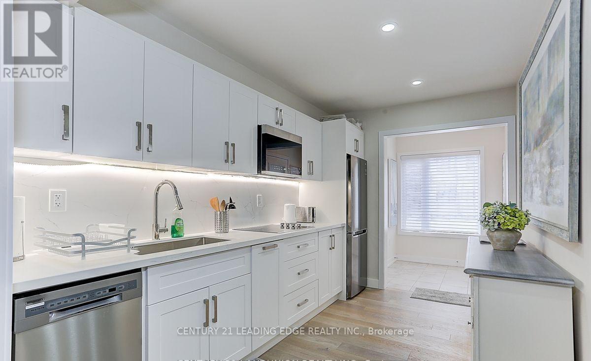 15 Ingersoll Lane, Richmond Hill, Ontario  L4E 1G9 - Photo 9 - N13007856