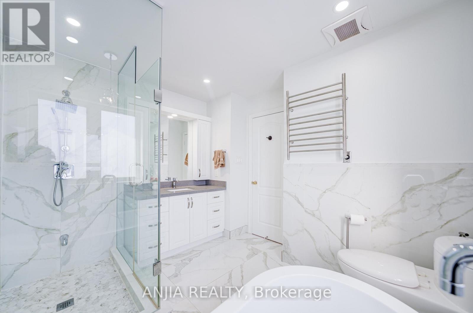 203 James Ratcliff Avenue, Whitchurch-Stouffville, Ontario  L4A 0L5 - Photo 32 - N13007892