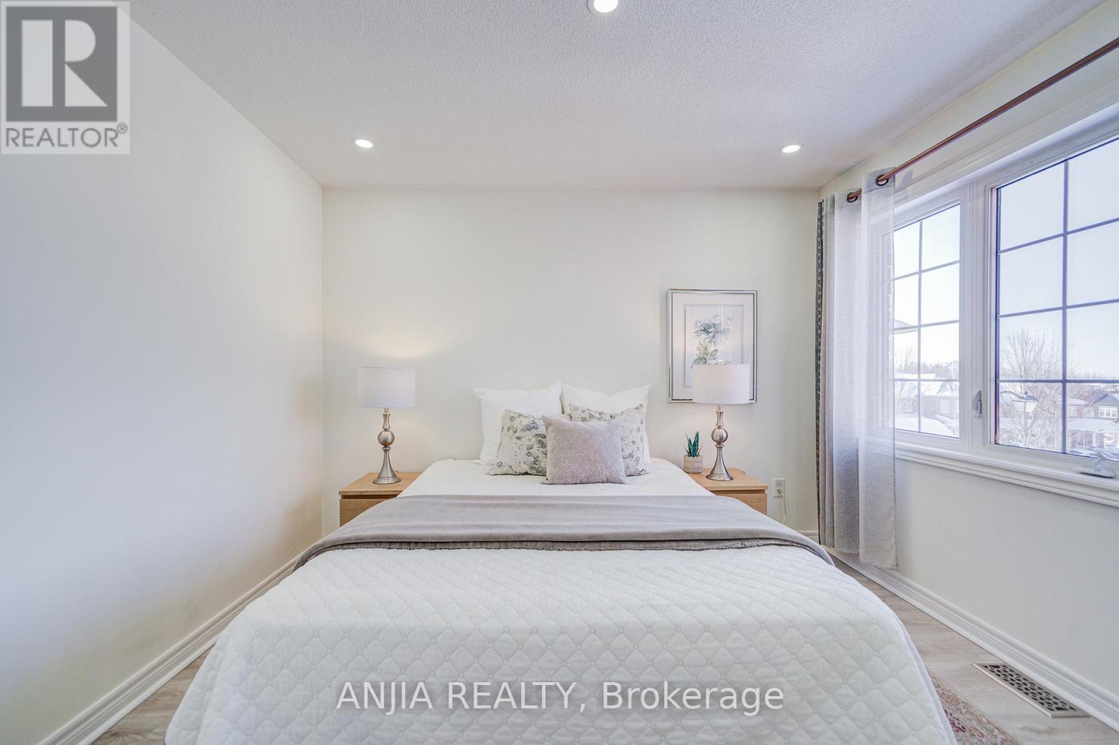 203 James Ratcliff Avenue, Whitchurch-Stouffville, Ontario  L4A 0L5 - Photo 36 - N13007892