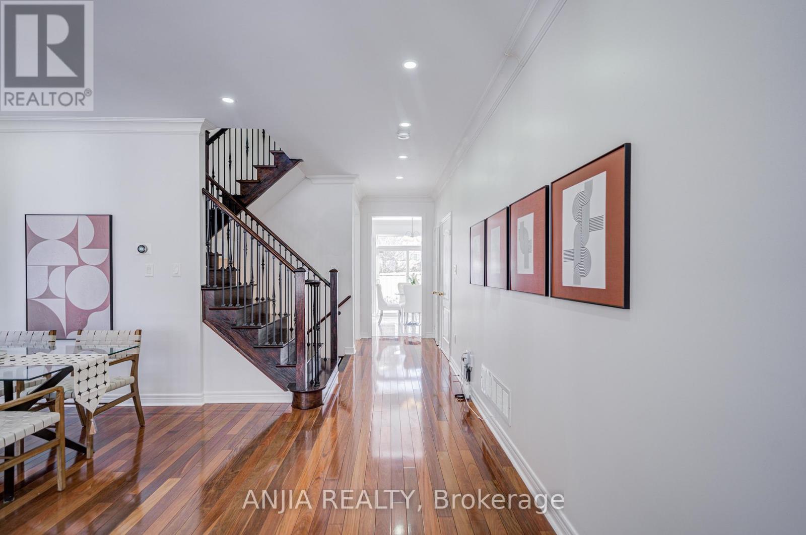 203 James Ratcliff Avenue, Whitchurch-Stouffville, Ontario  L4A 0L5 - Photo 5 - N13007892