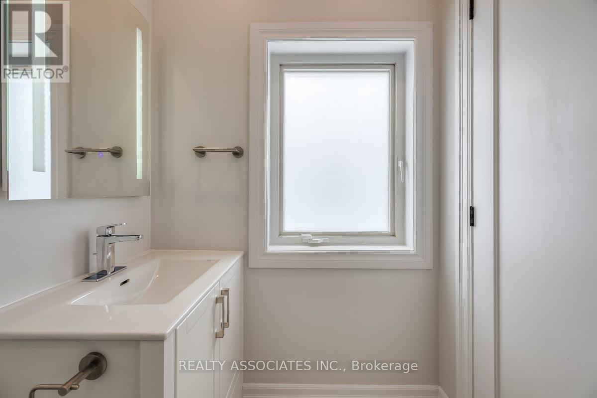 348 Miami Drive, Georgina, Ontario  L4P 2Z7 - Photo 22 - N13007902