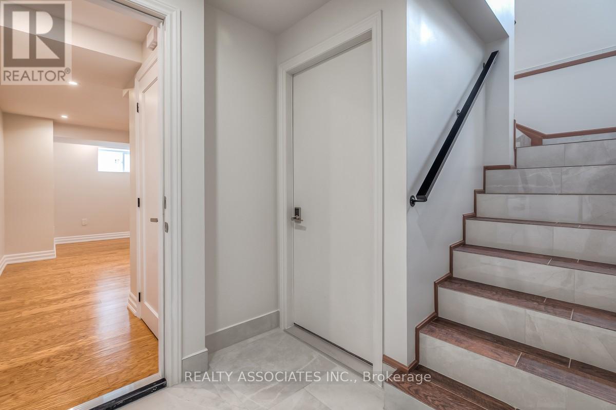 348 Miami Drive, Georgina, Ontario  L4P 2Z7 - Photo 24 - N13007902