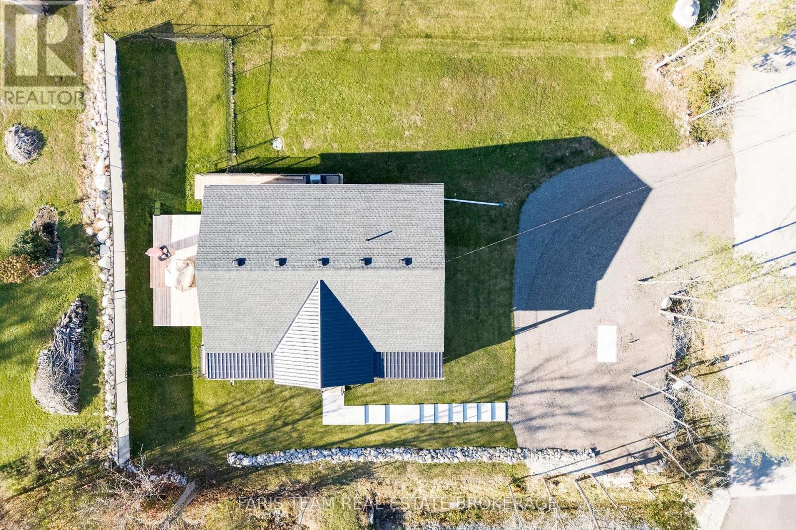 550 Second Avenue, Tay (Port Mcnicoll), Ontario  L0K 1R0 - Photo 29 - S13007970