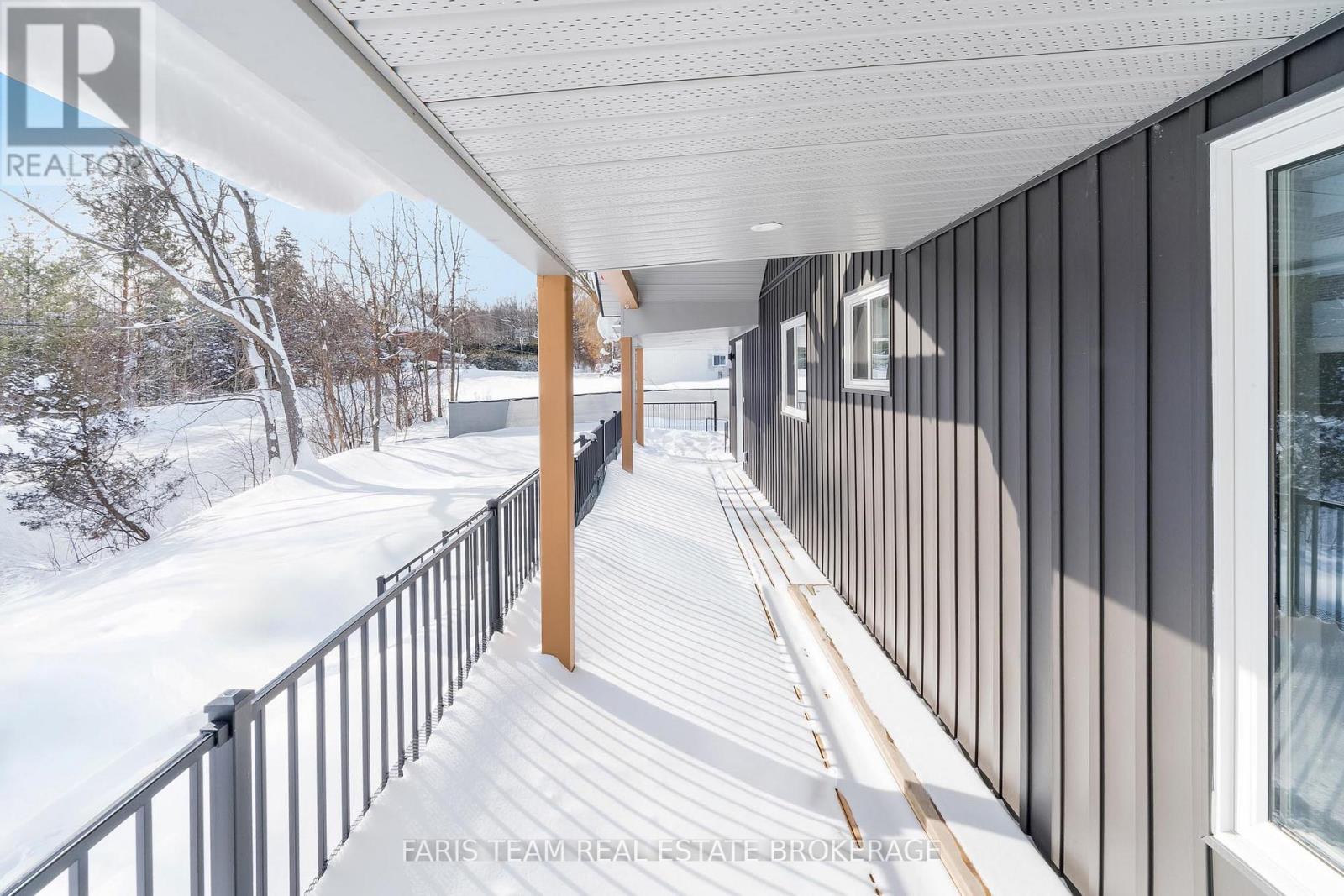 550 Second Avenue, Tay (Port Mcnicoll), Ontario  L0K 1R0 - Photo 35 - S13007970