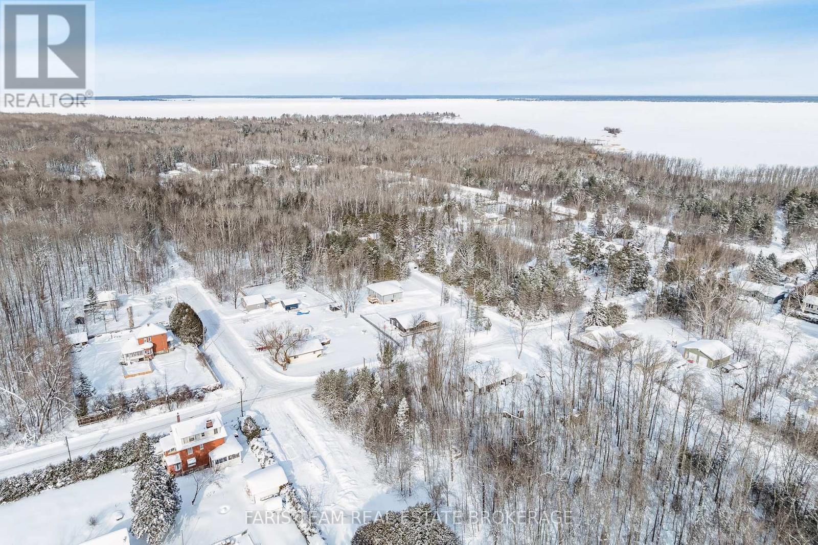 550 Second Avenue, Tay (Port Mcnicoll), Ontario  L0K 1R0 - Photo 45 - S13007970