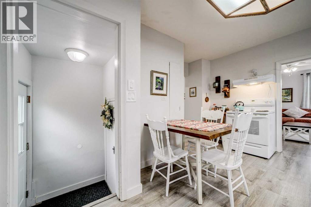 8630 17 Avenue, Coleman, Alberta  T0K 0M0 - Photo 2 - A2300593