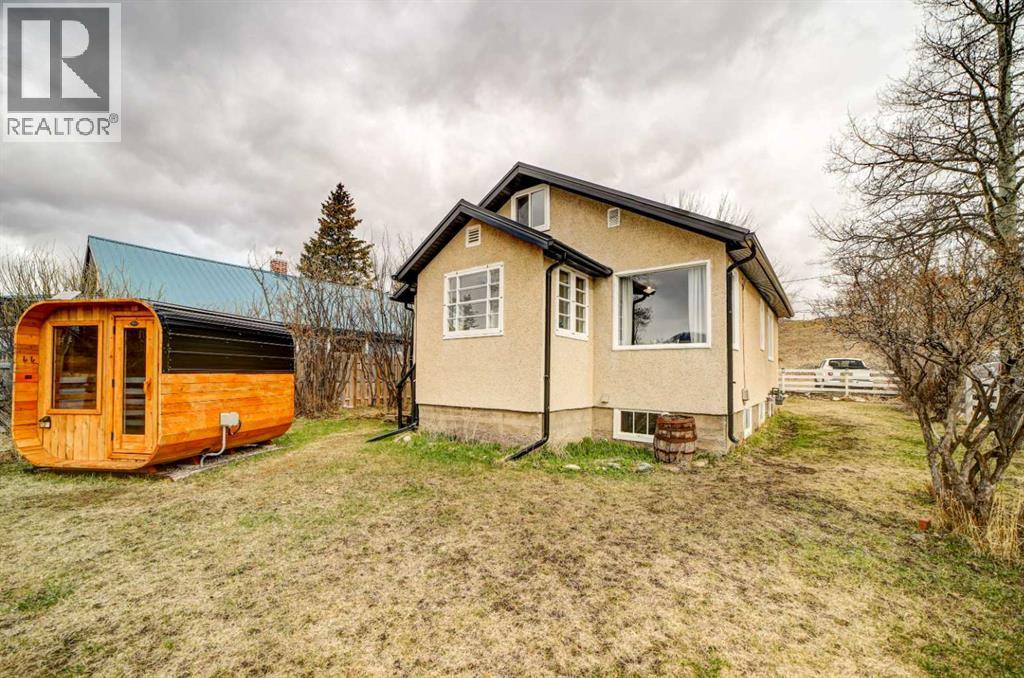 8630 17 Avenue, Coleman, Alberta  T0K 0M0 - Photo 45 - A2300593