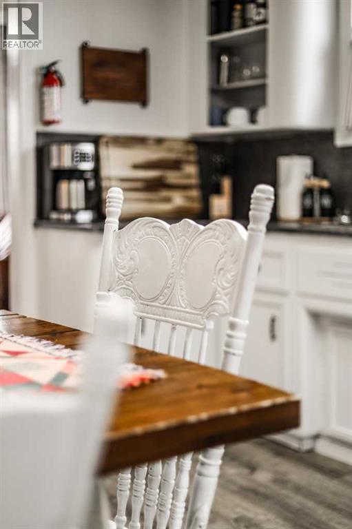 8630 17 Avenue, Coleman, Alberta  T0K 0M0 - Photo 9 - A2300593