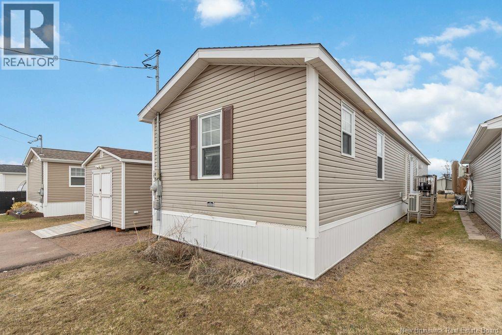 28 Gaspereau Lane, Dieppe, New Brunswick  E1A 9S3 - Photo 6 - NB137045