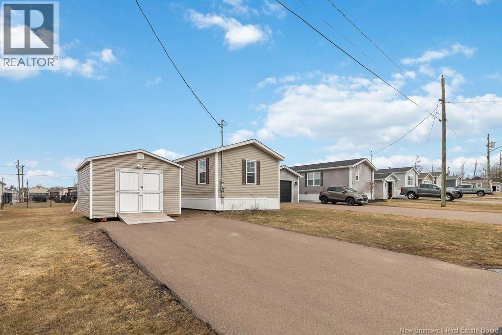 28 Gaspereau Lane, Dieppe, New Brunswick  E1A 9S3 - Photo 4 - NB137045