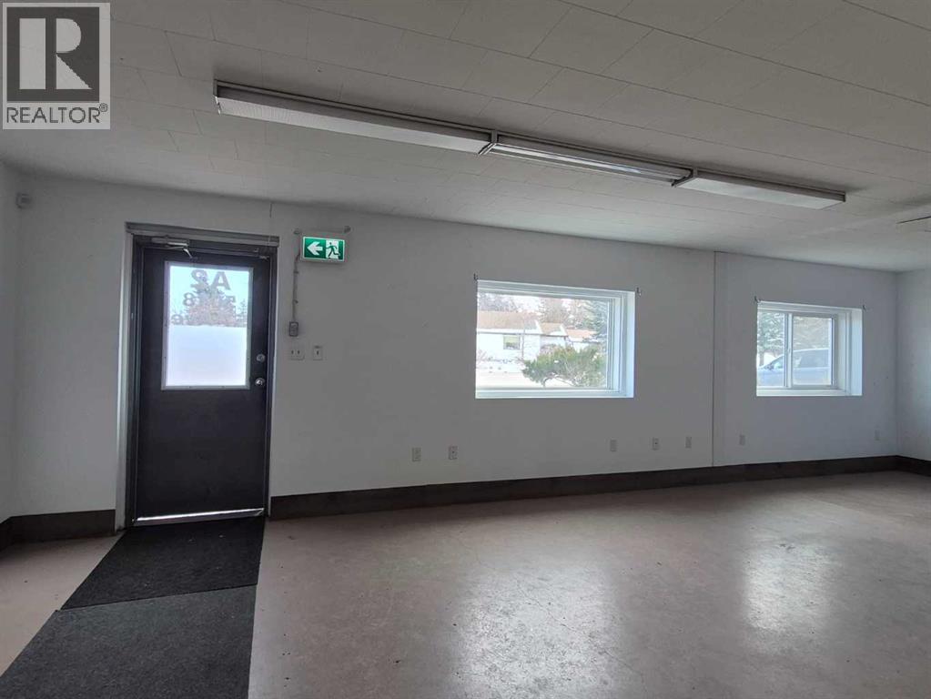 A2, 5018 57 Avenue, Olds, Alberta  T4H 1J1 - Photo 4 - A2287214