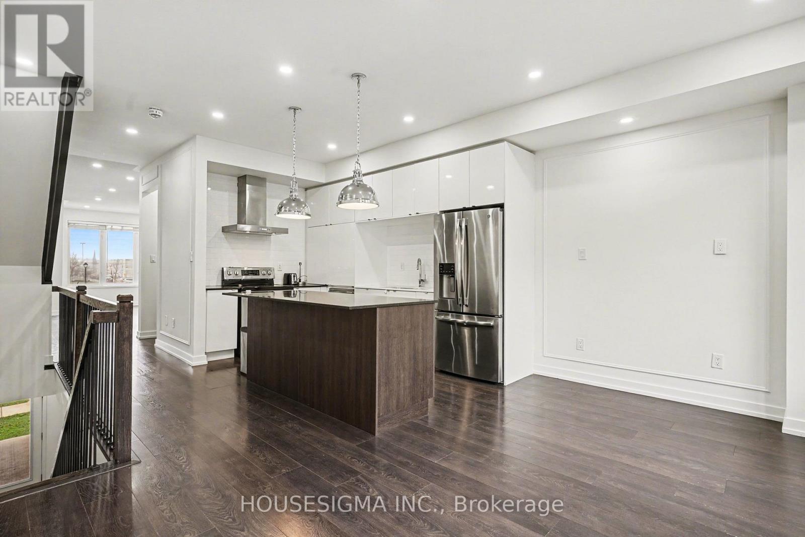 197 Sabina Drive, Oakville, Ontario  L6H 0L4 - Photo 10 - W13007842