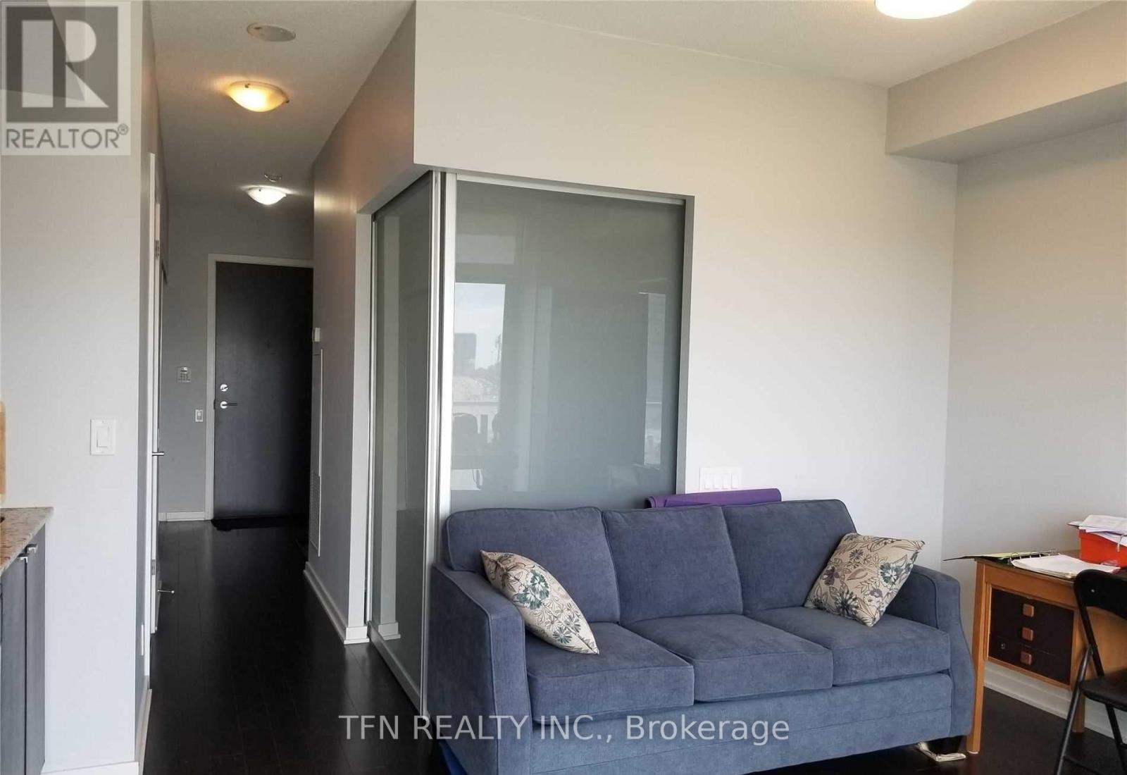 1005 - 105 The Queensway Avenue, Toronto, Ontario  M6S 5B3 - Photo 13 - W13007860