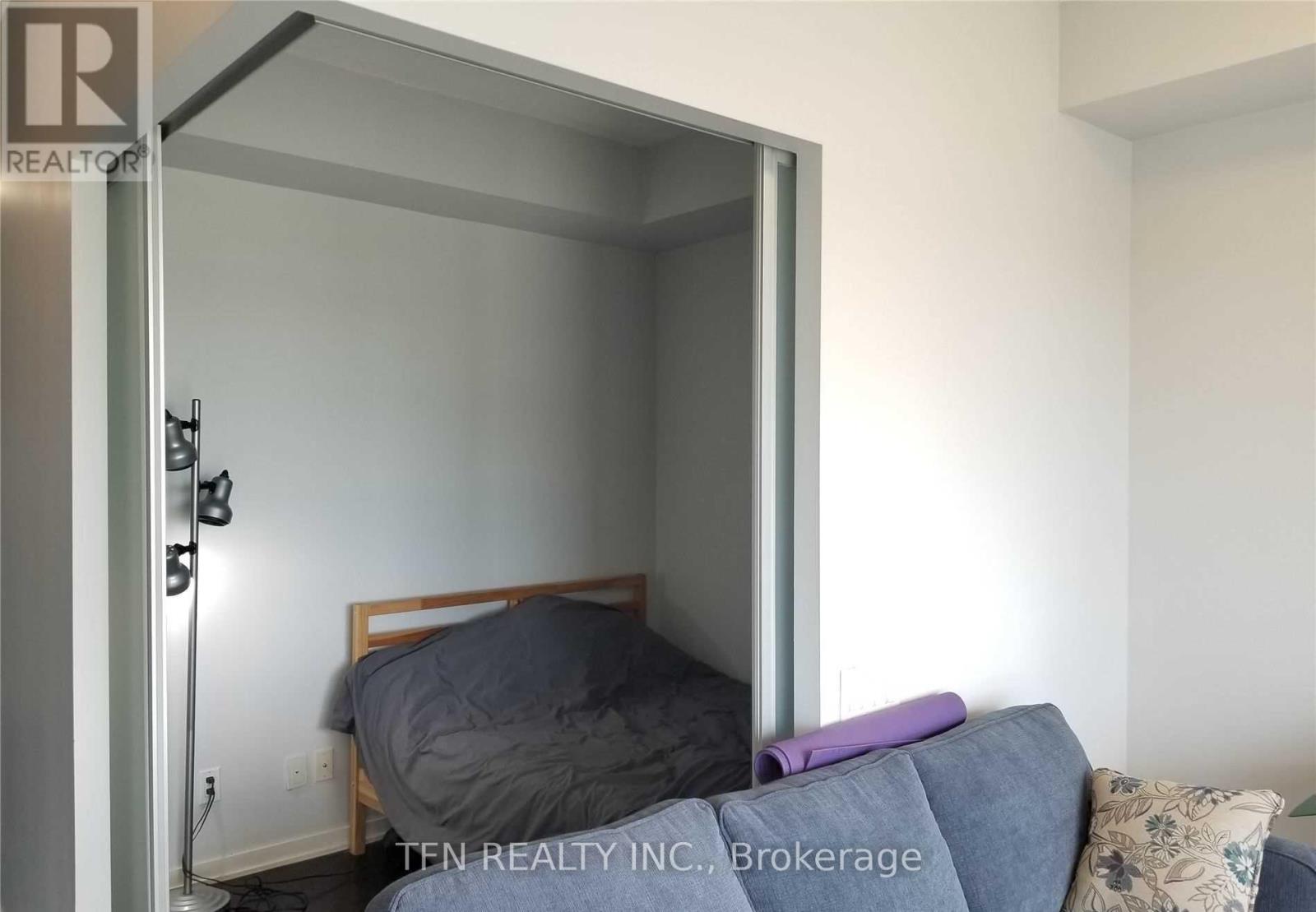 1005 - 105 The Queensway Avenue, Toronto, Ontario  M6S 5B3 - Photo 14 - W13007860