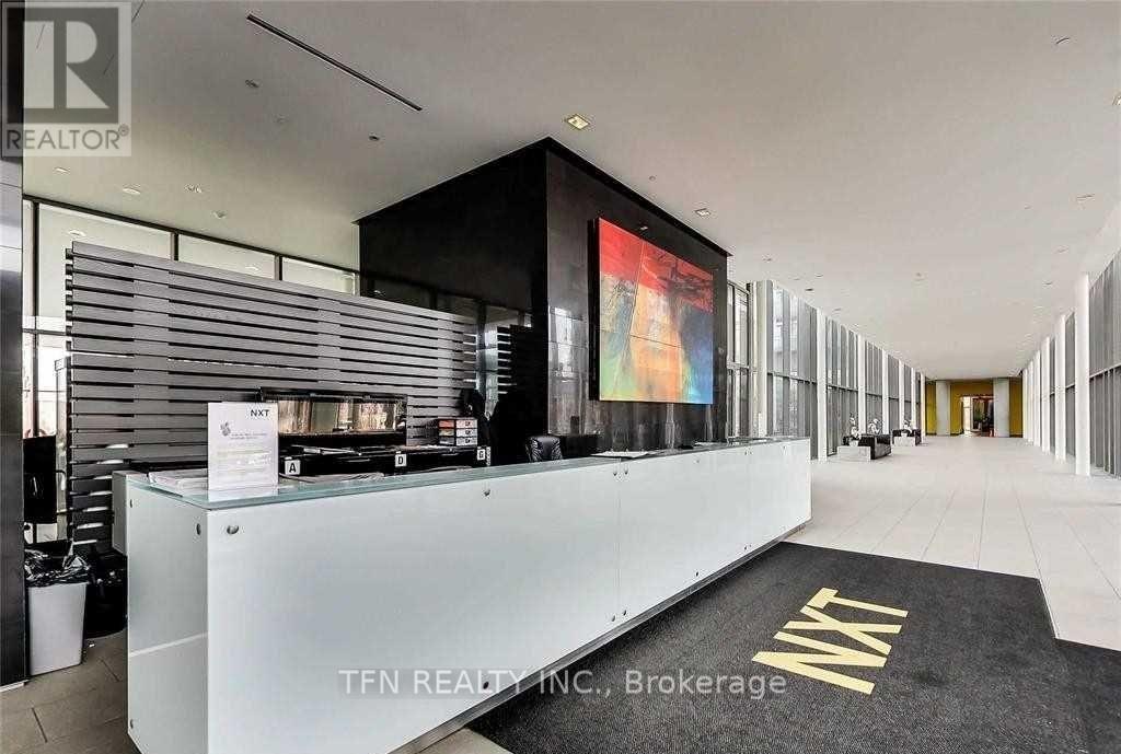 1005 - 105 The Queensway Avenue, Toronto, Ontario  M6S 5B3 - Photo 4 - W13007860