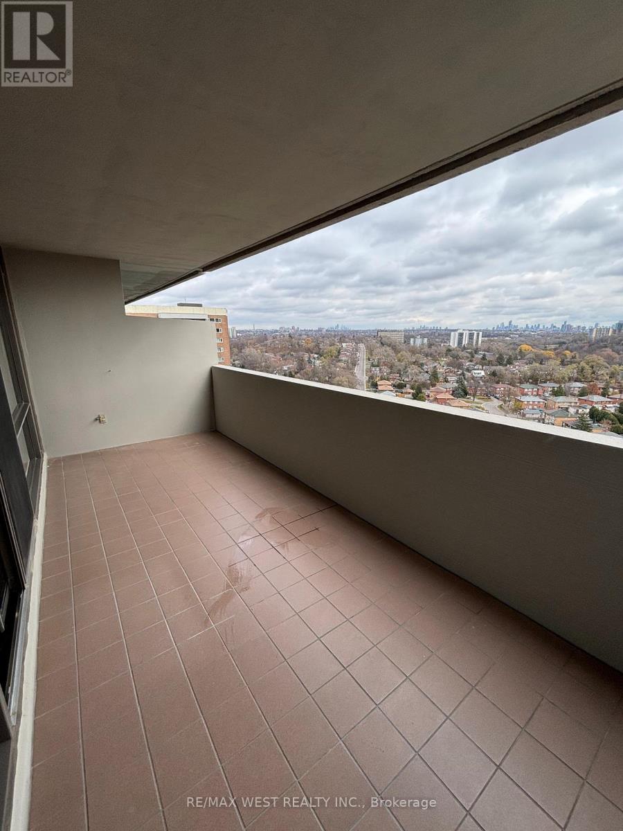 1908 - 260 Scarlett Road, Toronto, Ontario  M6N 4X6 - Photo 20 - W13007876