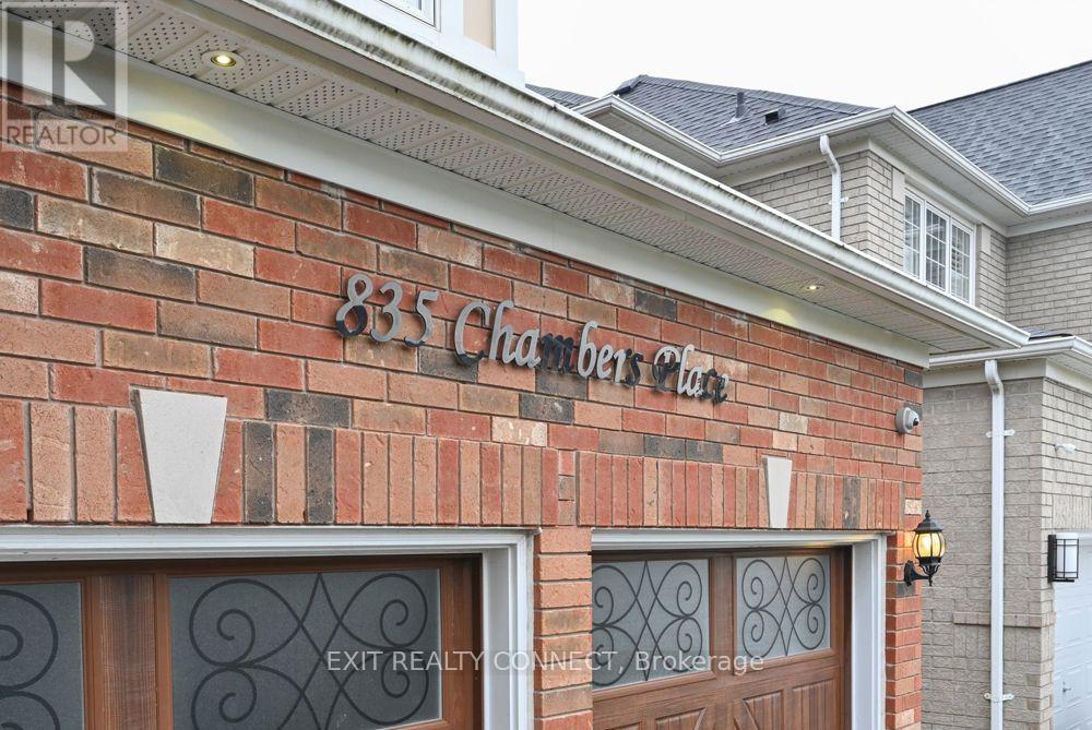 835 Chambers Place, Milton, Ontario  L9T 6A5 - Photo 3 - W13007964