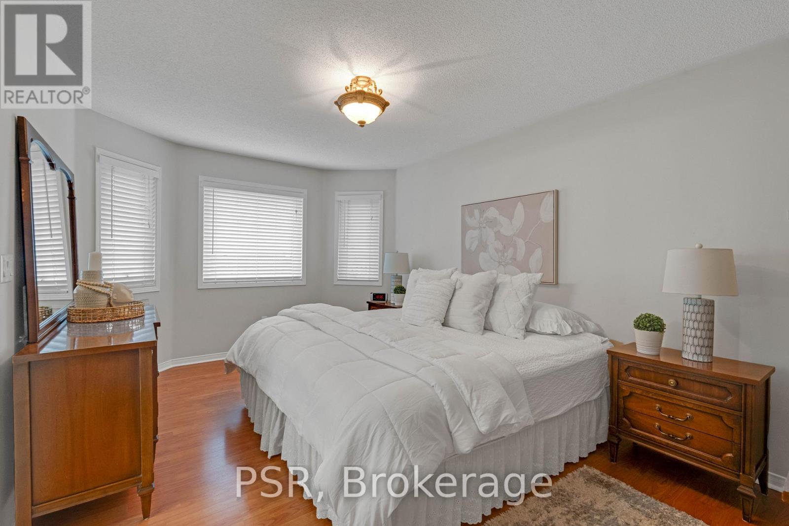 8 Southbury Manor Drive, Caledon, Ontario  L7E 1X7 - Photo 13 - W13007966