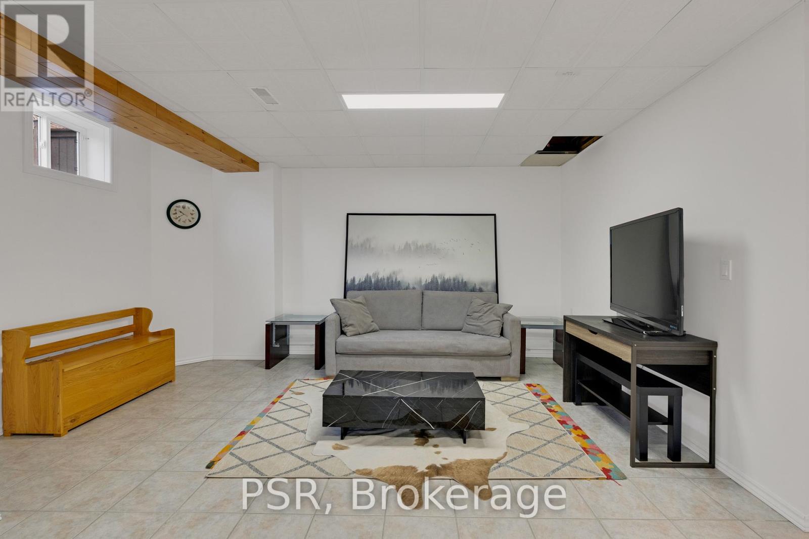 8 Southbury Manor Drive, Caledon, Ontario  L7E 1X7 - Photo 19 - W13007966