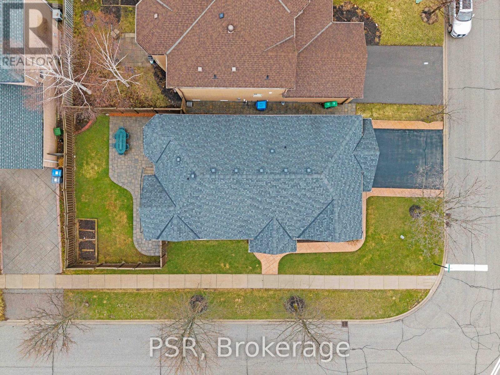 8 Southbury Manor Drive, Caledon, Ontario  L7E 1X7 - Photo 22 - W13007966