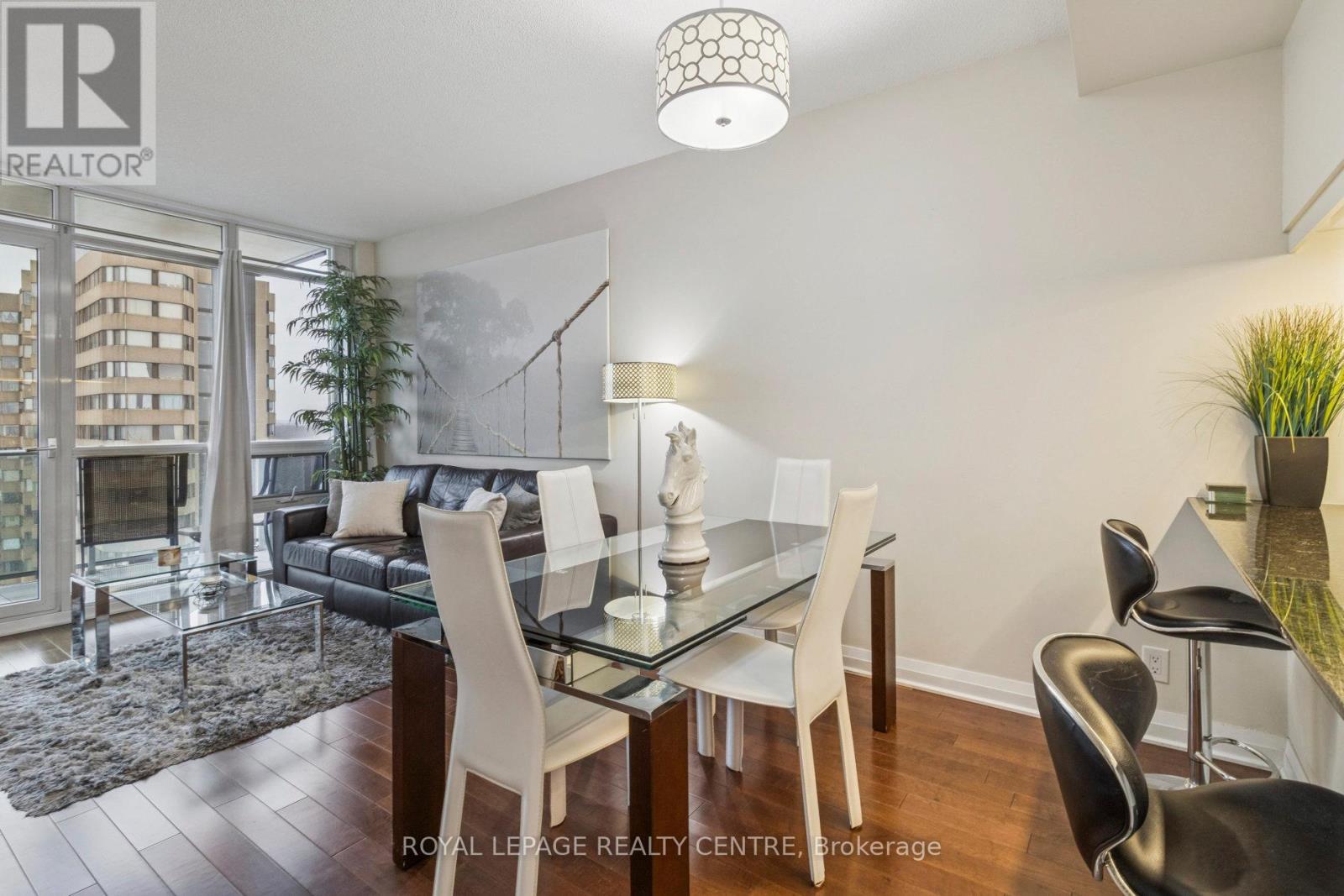 1503 - 1055 Southdown Road, Mississauga, Ontario  L5J 0A3 - Photo 10 - W13007992