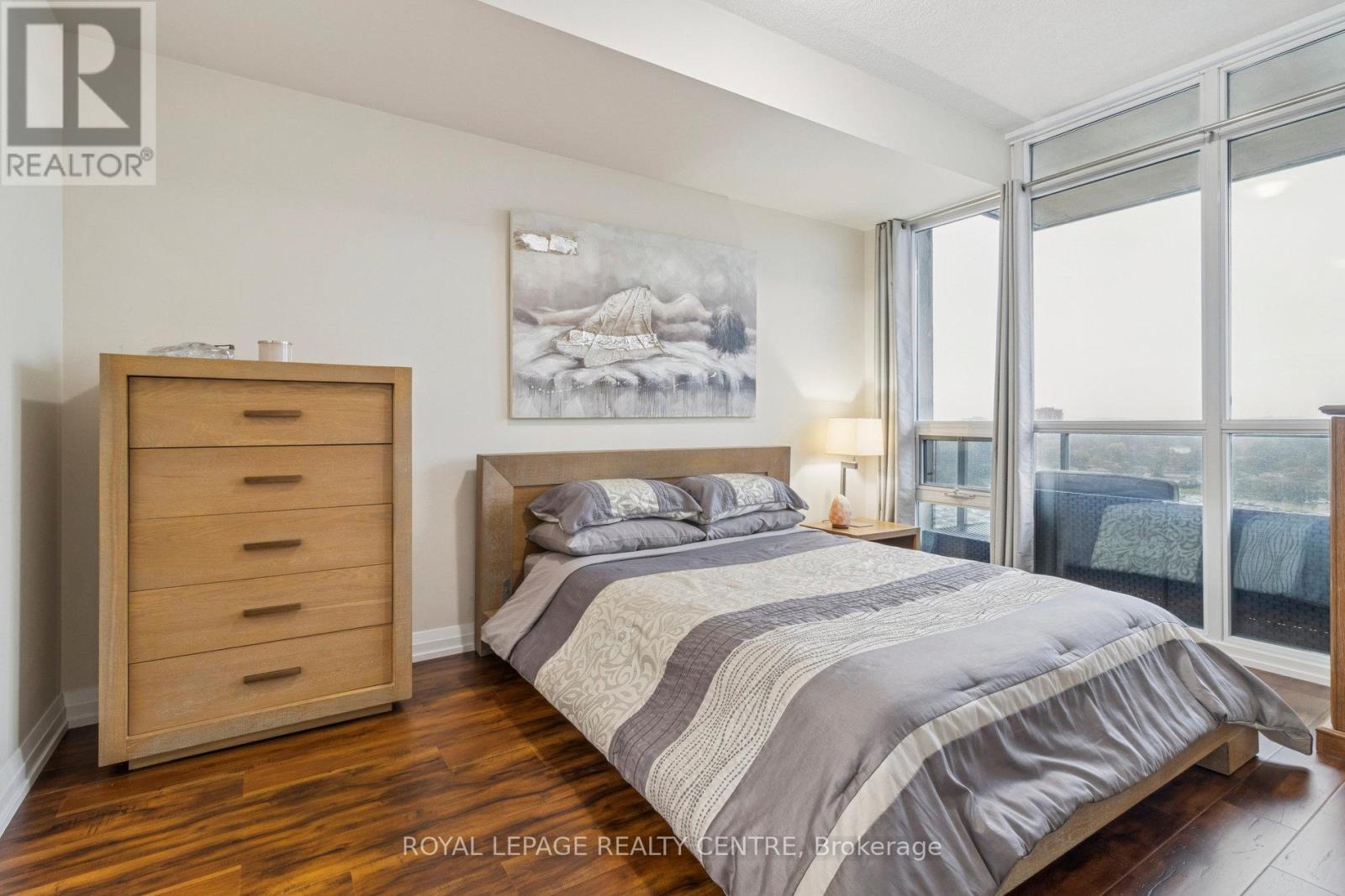 1503 - 1055 Southdown Road, Mississauga, Ontario  L5J 0A3 - Photo 17 - W13007992