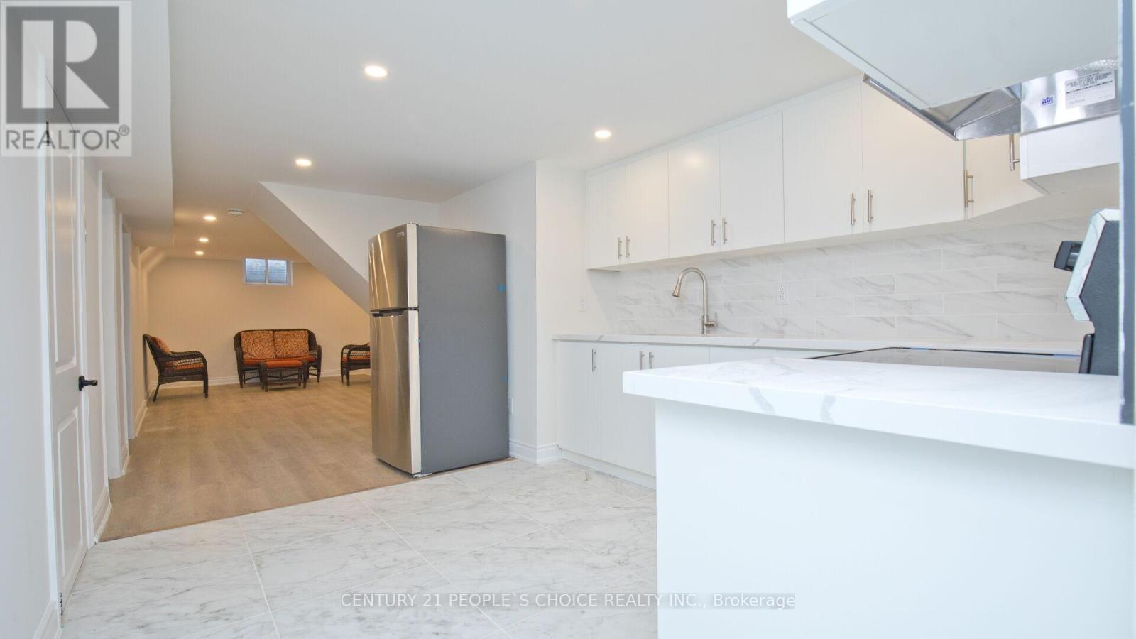 2 Betteridge Lane W, Toronto, Ontario  M9V 4E8 - Photo 16 - W13008006