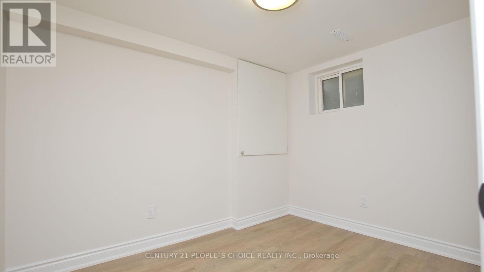 2 Betteridge Lane W, Toronto, Ontario  M9V 4E8 - Photo 20 - W13008006