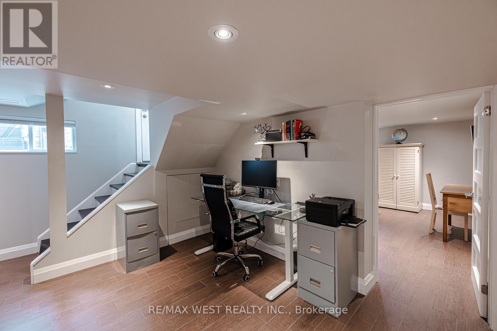 17 Saybrook Avenue, Toronto, Ontario  M8Z 2V3 - Photo 28 - W13008018