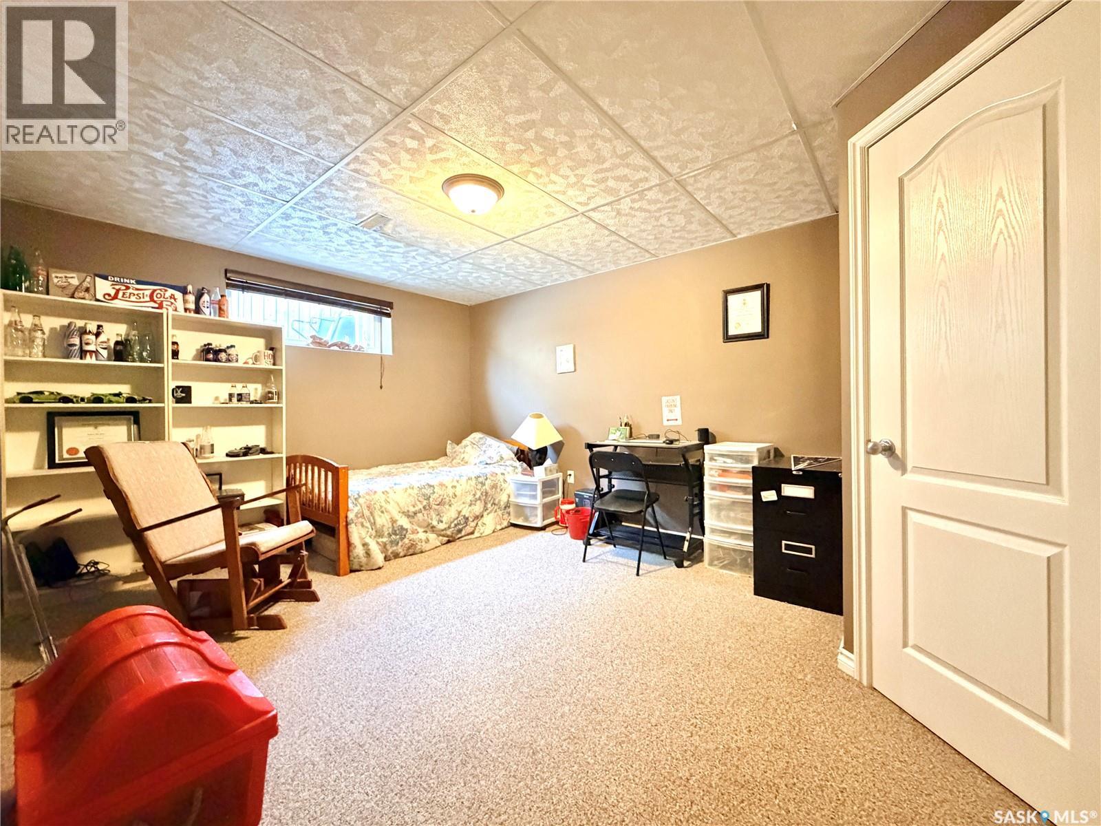 401 38th Street, Battleford, Saskatchewan  S0M 0E0 - Photo 22 - SK033075