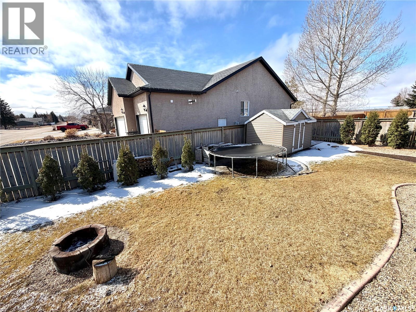 401 38th Street, Battleford, Saskatchewan  S0M 0E0 - Photo 25 - SK033075
