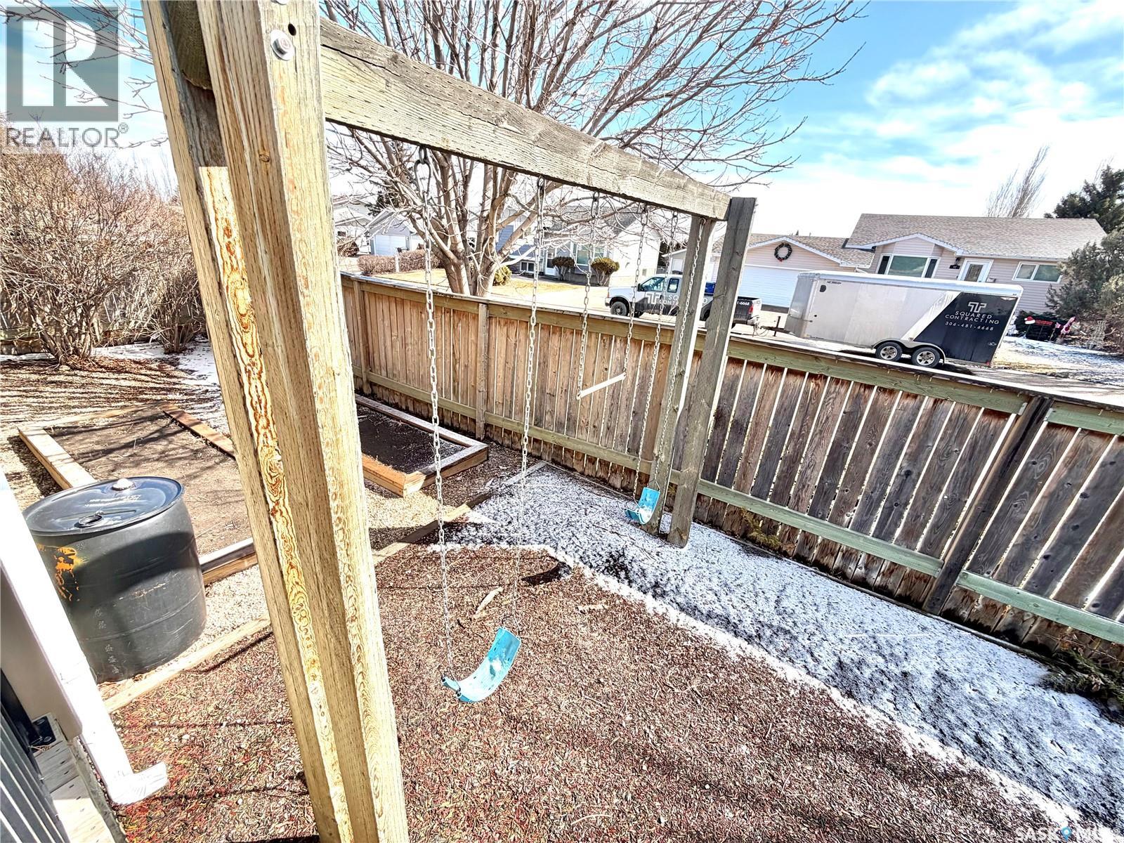 401 38th Street, Battleford, Saskatchewan  S0M 0E0 - Photo 26 - SK033075