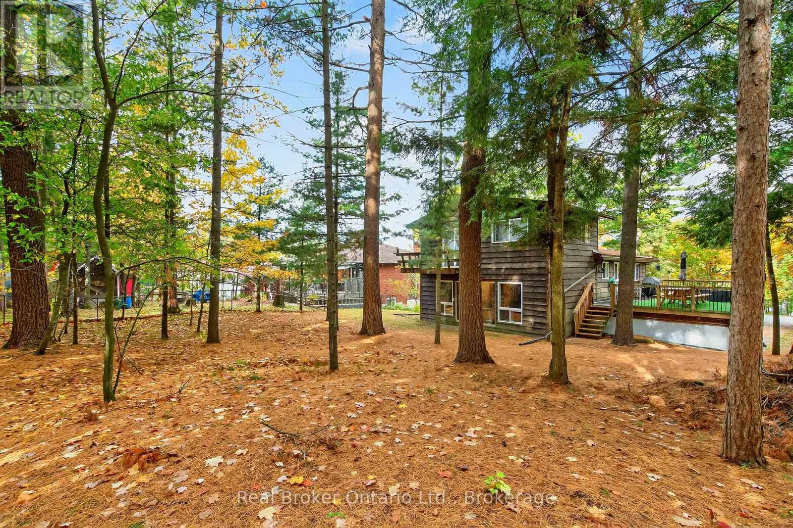 1950 Champlain Road, Tiny, Ontario  L9M 0B6 - Photo 26 - S12978522