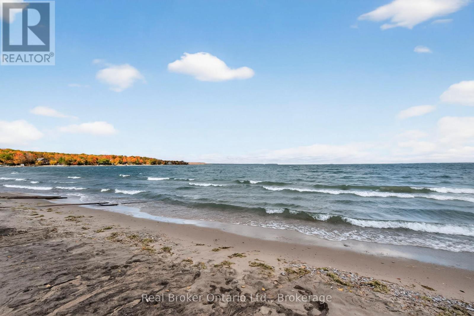 1950 Champlain Road, Tiny, Ontario  L9M 0B6 - Photo 30 - S12978522