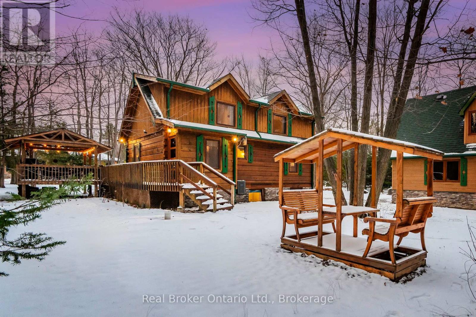 23 Crown Court, Tiny, Ontario  L9M 0J1 - Photo 2 - S13002048