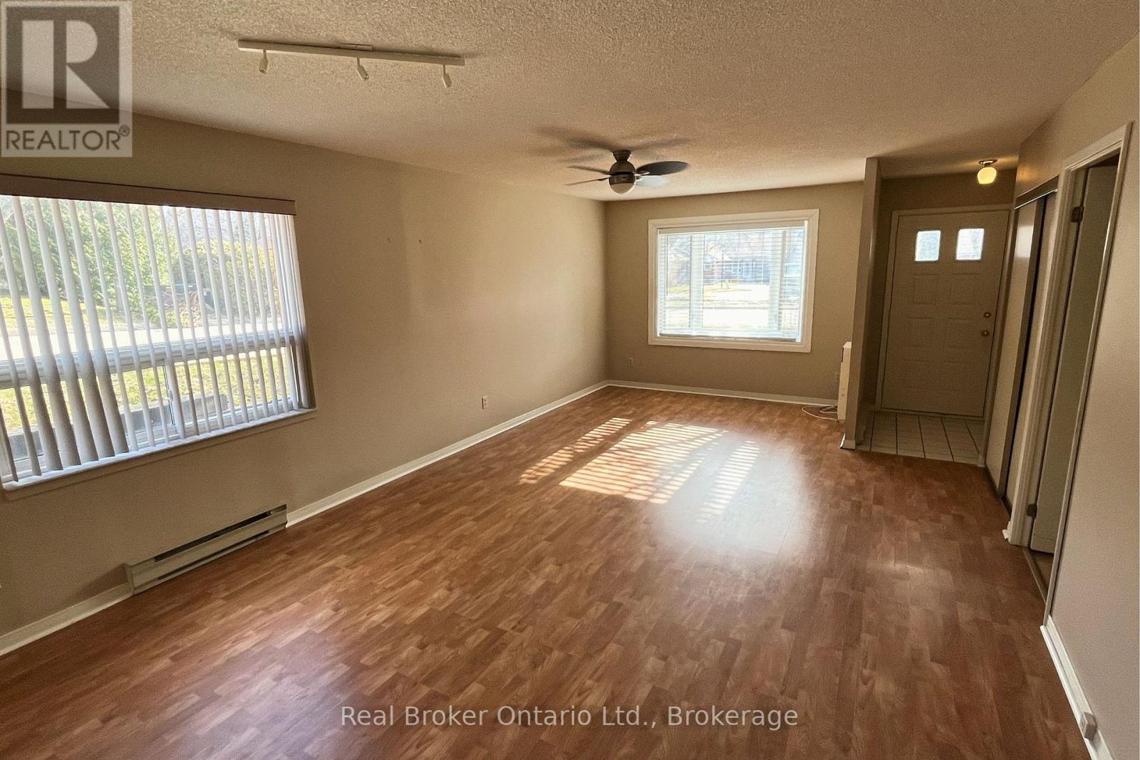 72 - 696 King Street, Midland, Ontario  L4R 5B7 - Photo 3 - S13003444