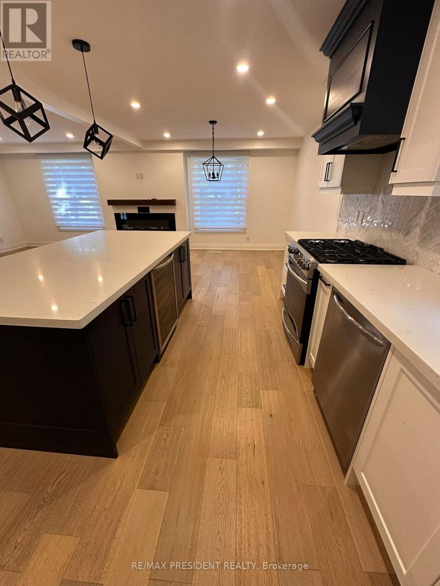 45 Royal Oak Drive, St. Catharines, Ontario  L2N 6K4 - Photo 4 - X13007914