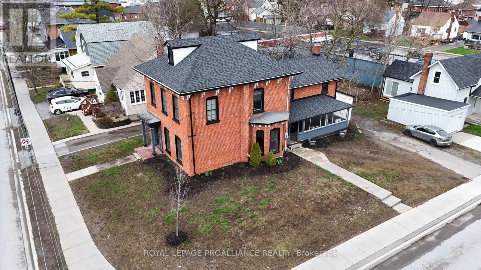 83 Cedar Street, Belleville, Ontario  K8P 3M3 - Photo 32 - X12850808