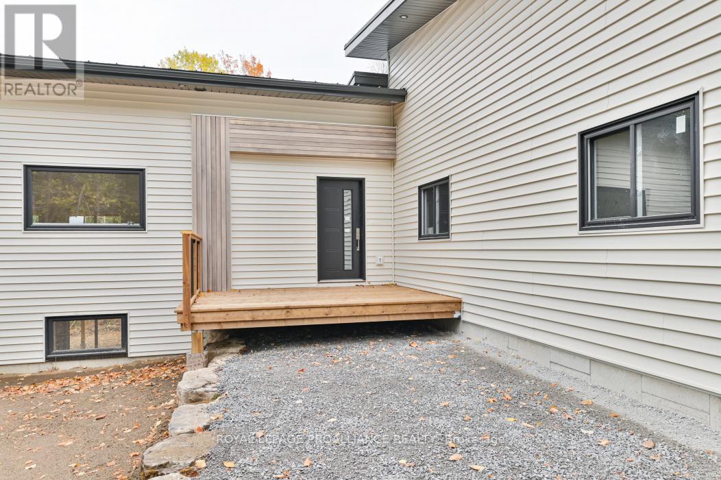 1378 Slab Street, Centre Hastings, Ontario  K0K 2K0 - Photo 31 - X12876822