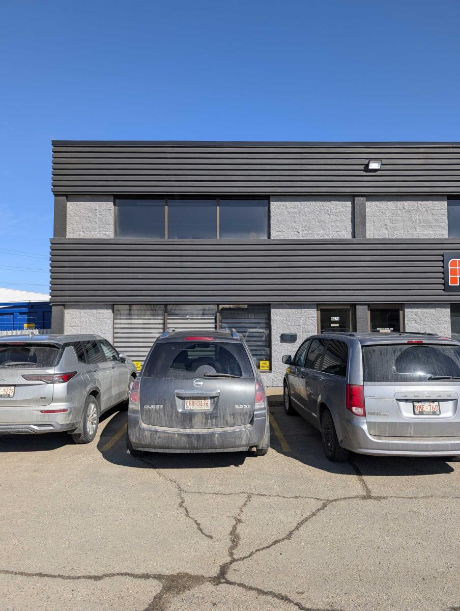 9620  45 Avenue NW, Edmonton, Alberta  T6E 5Y9 - Photo 3 - 44697702