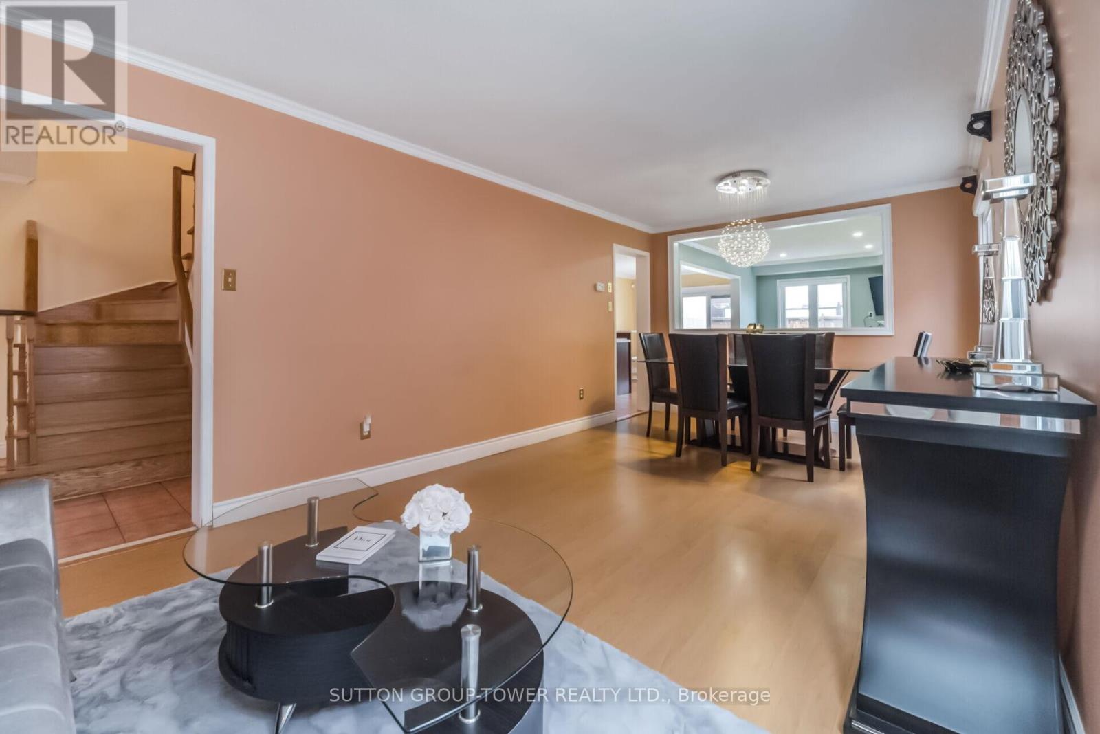 3 Arthurs Crescent, Brampton, Ontario  L6Y 4Y5 - Photo 8 - W13003884
