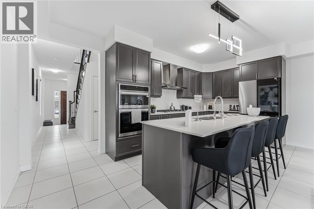 212 Broadacre Drive, Kitchener, Ontario  N2R 0S6 - Photo 7 - 40821587